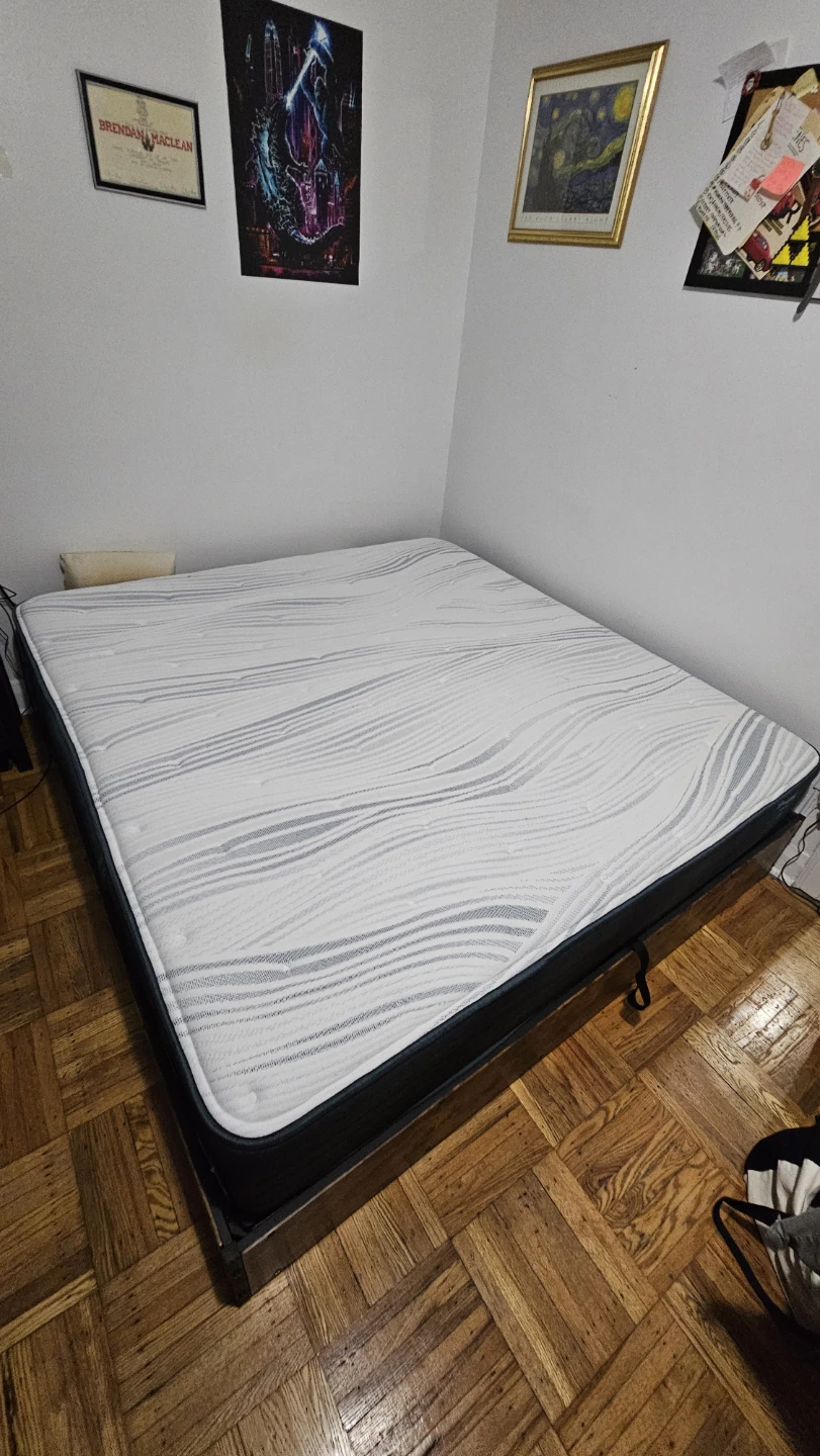 King Size Mattress with Storage Bed Frame - photo 2