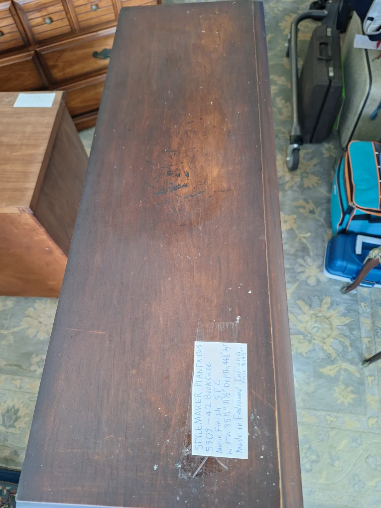 Stylemaker 1965 maple finish bookshelf - photo 5