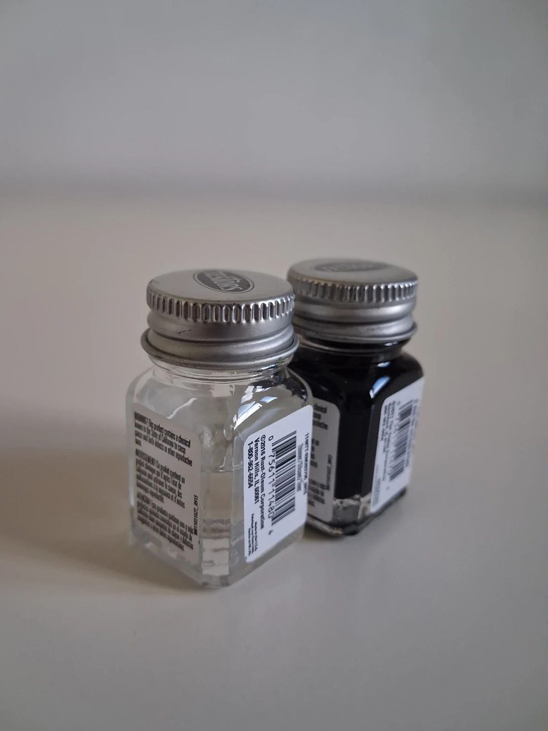 Testors Glossy Black Enamel Paint and Thinner