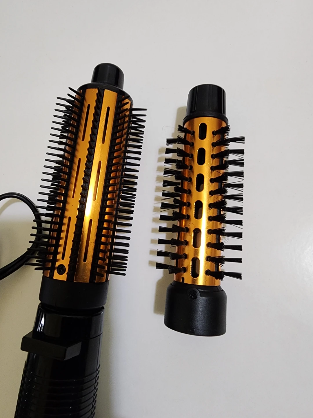 Conair 2 in one hot air brush
