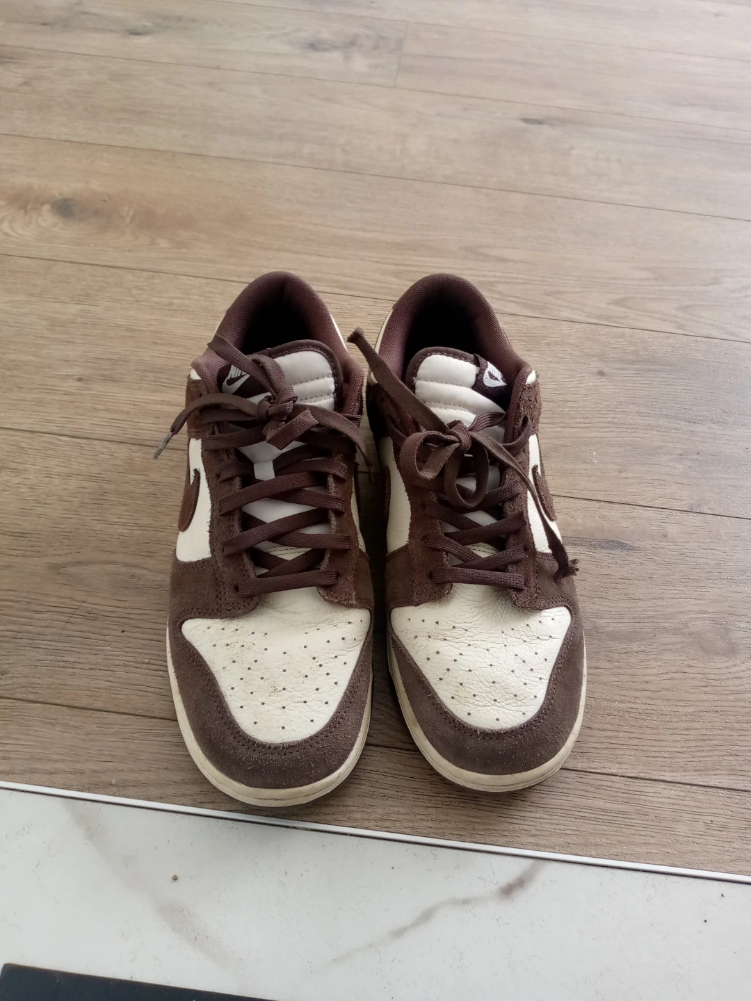Nike Dunk Low "Chocolate" Sneakers