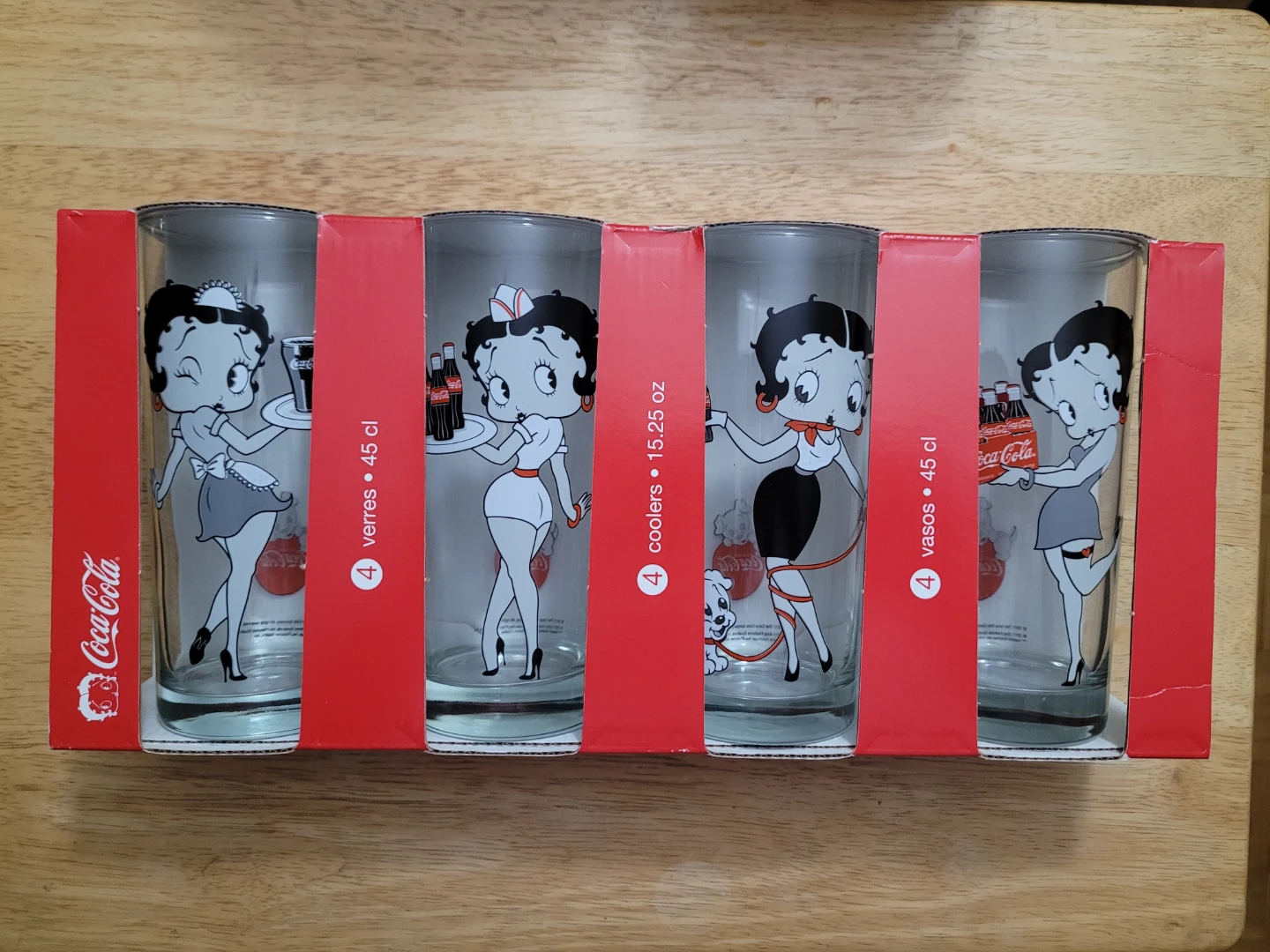 Coca-Cola Betty Boop Glasses Set (4 glasses, 45 cl)