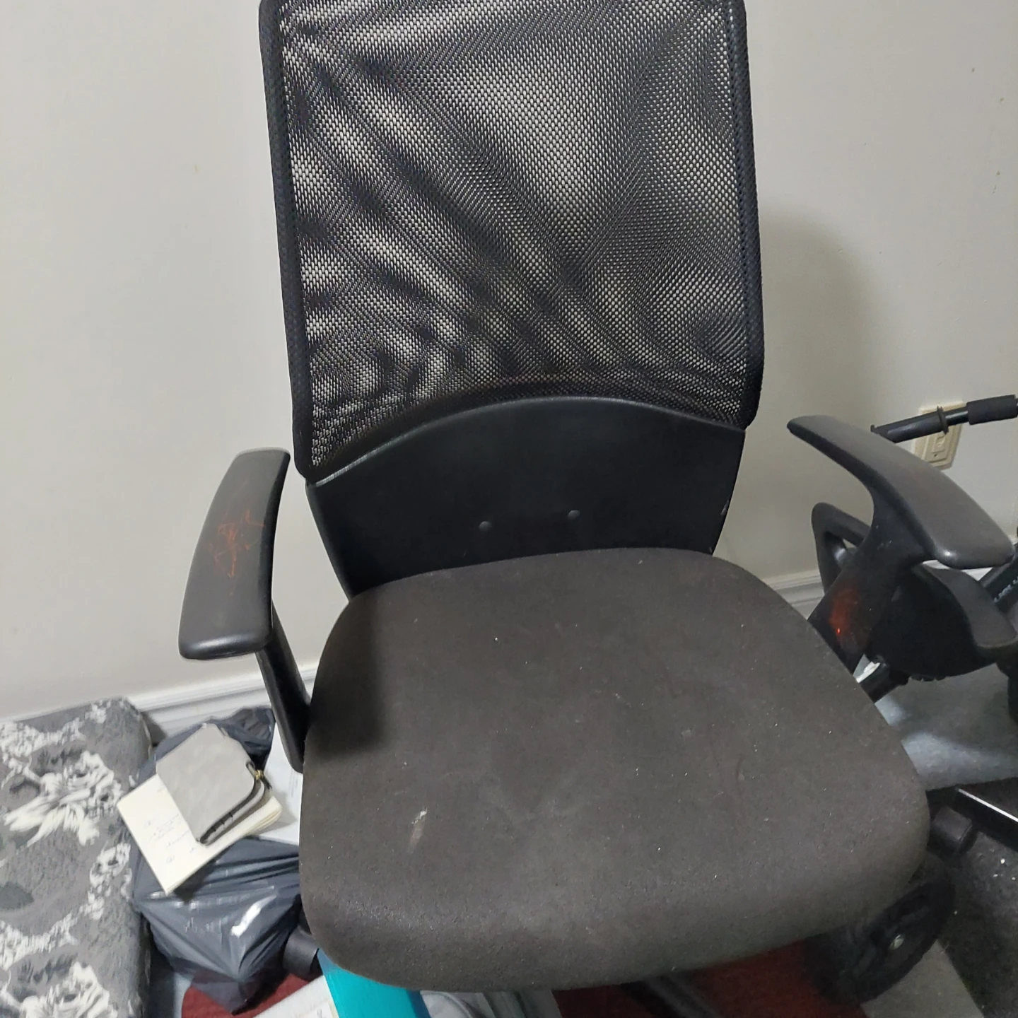 Black Mesh Office Chair