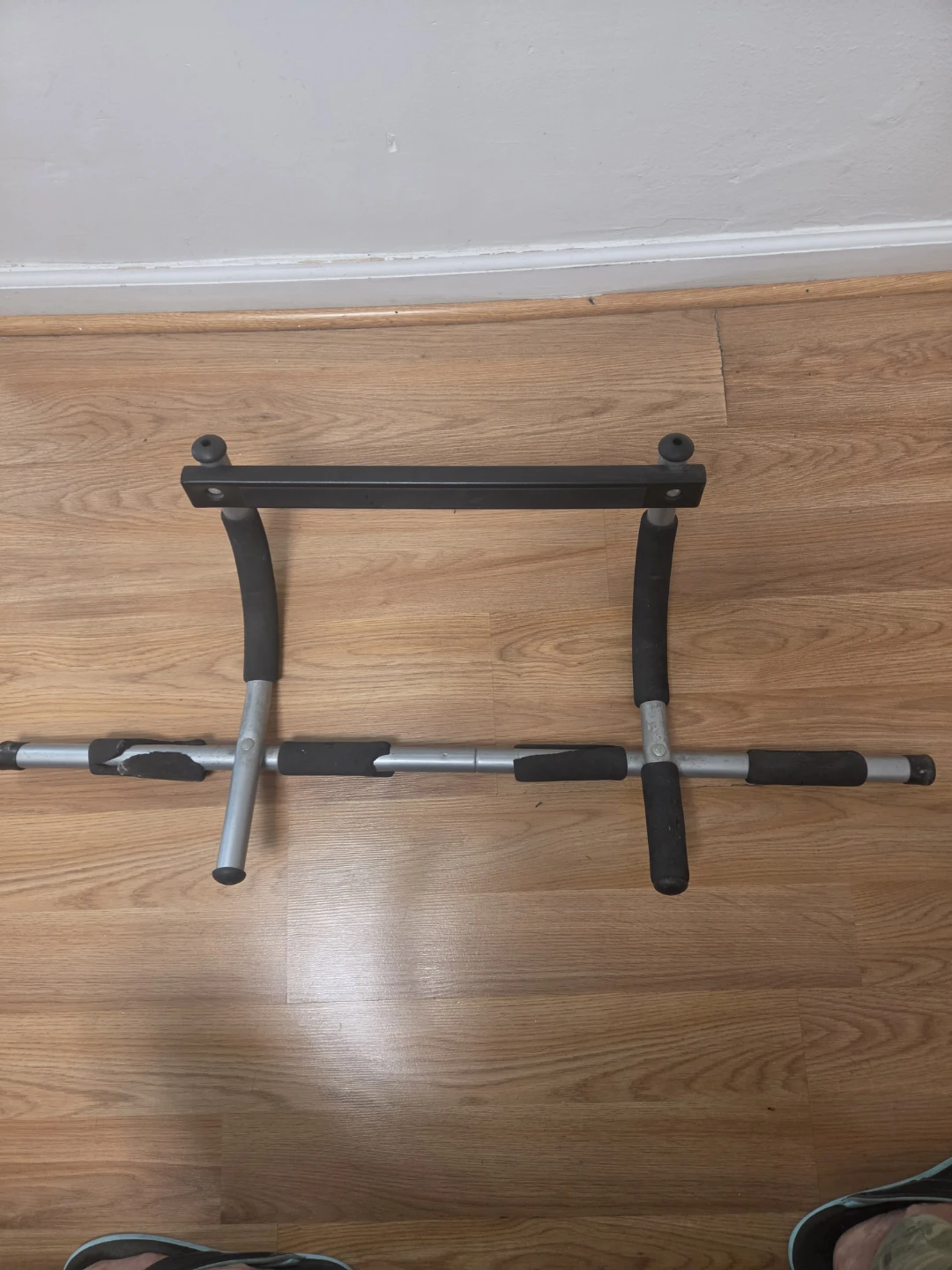 Doorway Pull-Up Bar