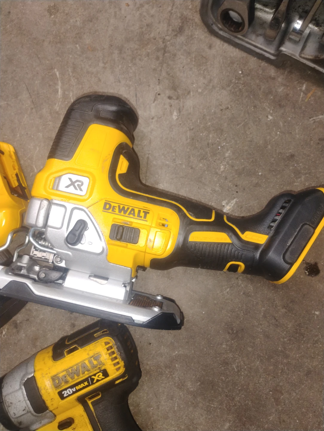 DeWalt 20V XR tools together - photo 5