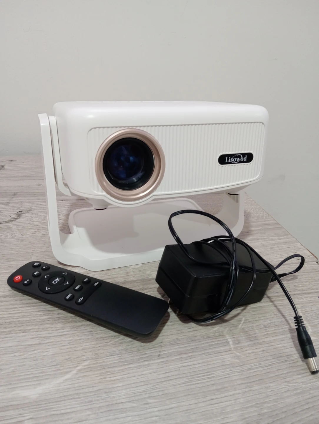 Lisowood Mini Video Projector with Remote and Power Adapter - photo 2