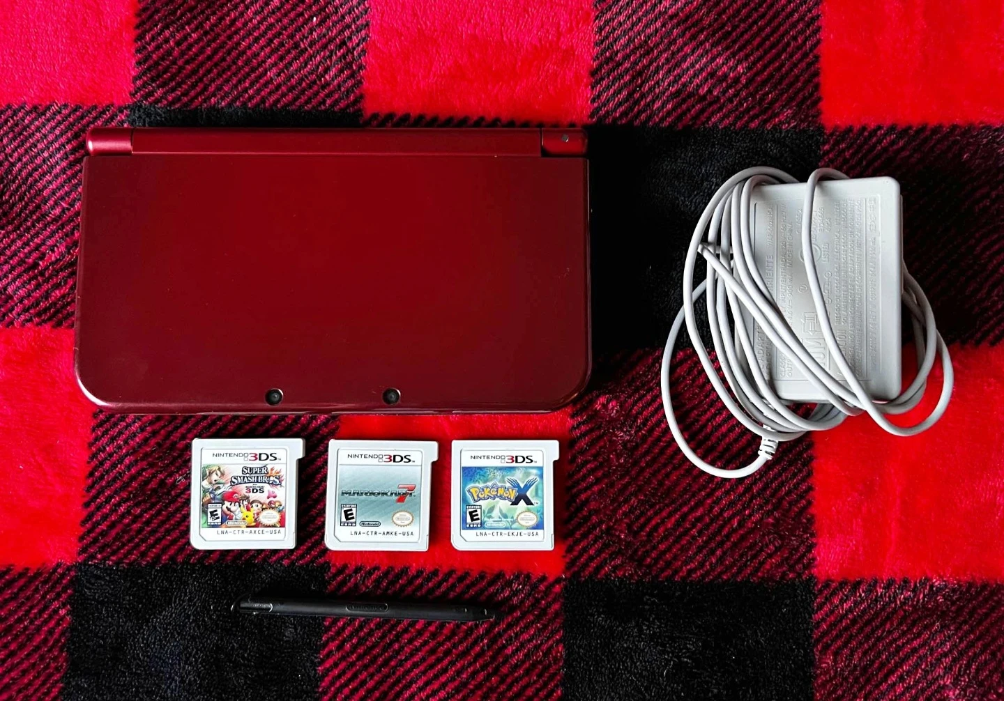 New 3DS XL Bundle (Modded)