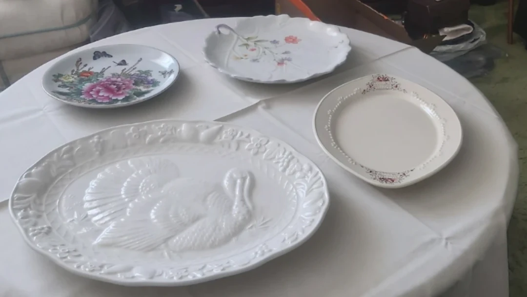 Set of 4 decorative plates - photo 2