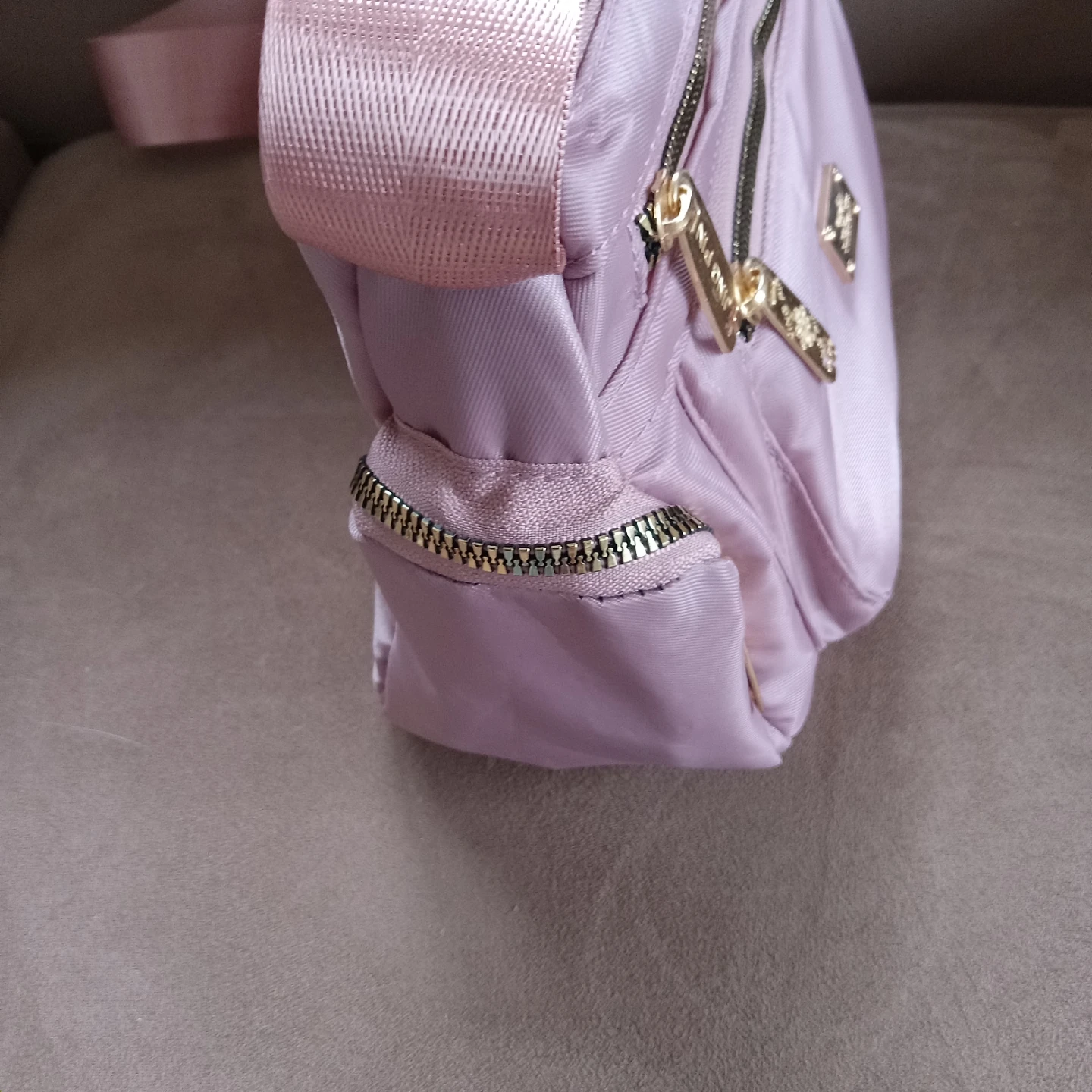 Ladies Pink Crossbody Purse Brand New - photo 4