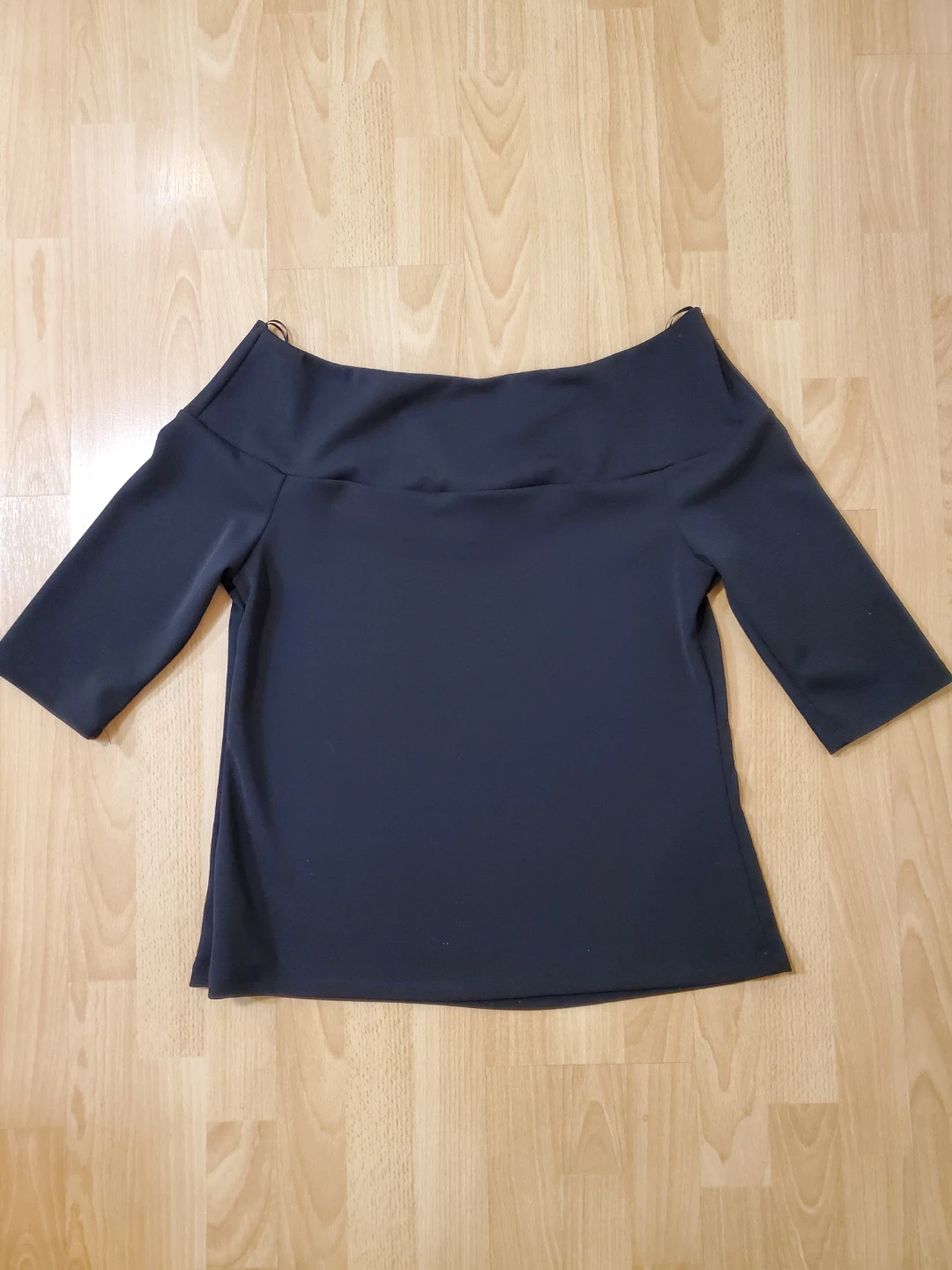 Black Off-the-Shoulder Top - photo 3