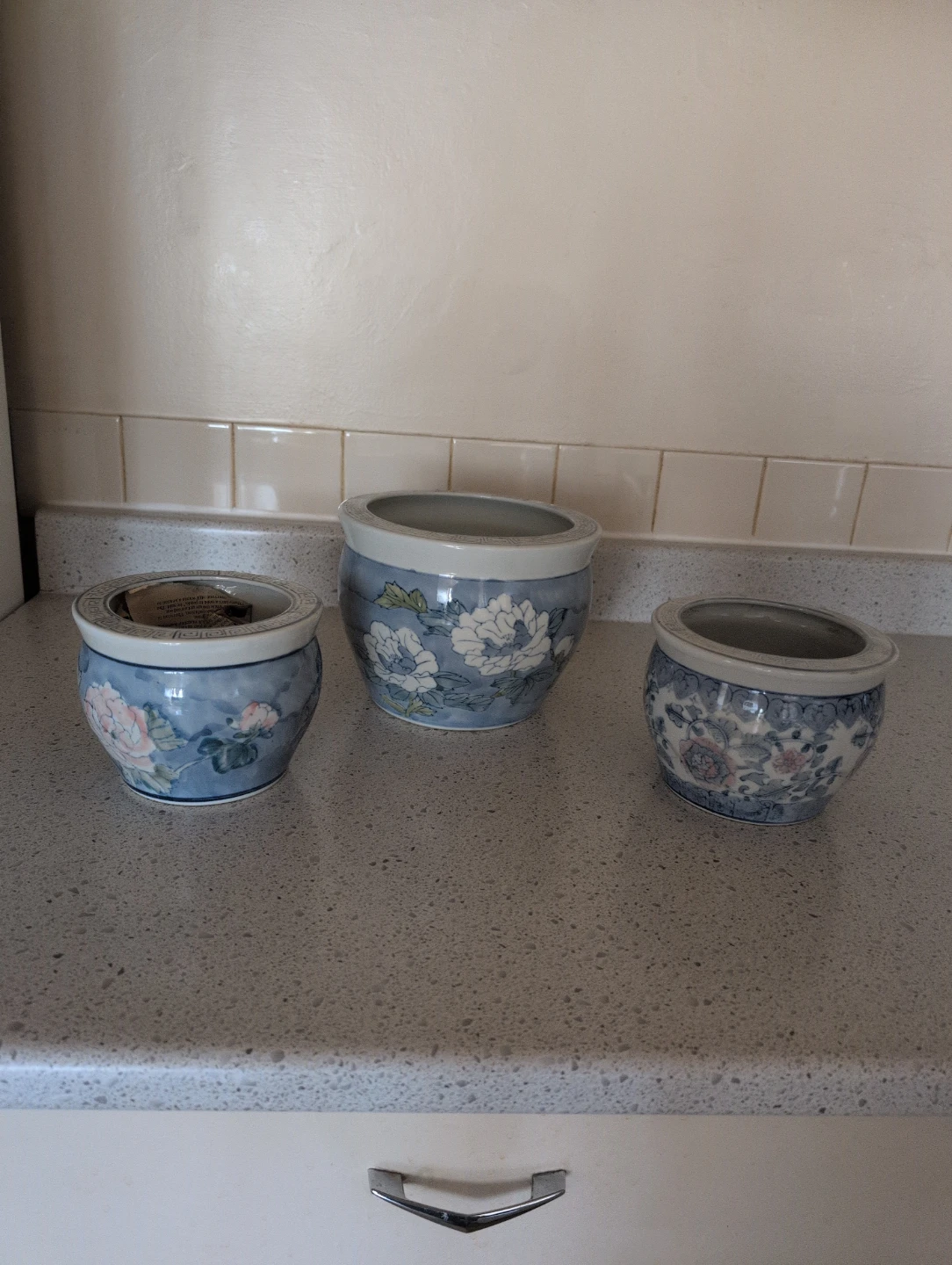 Set of 3 Blue Floral Ceramic Planters - photo 2