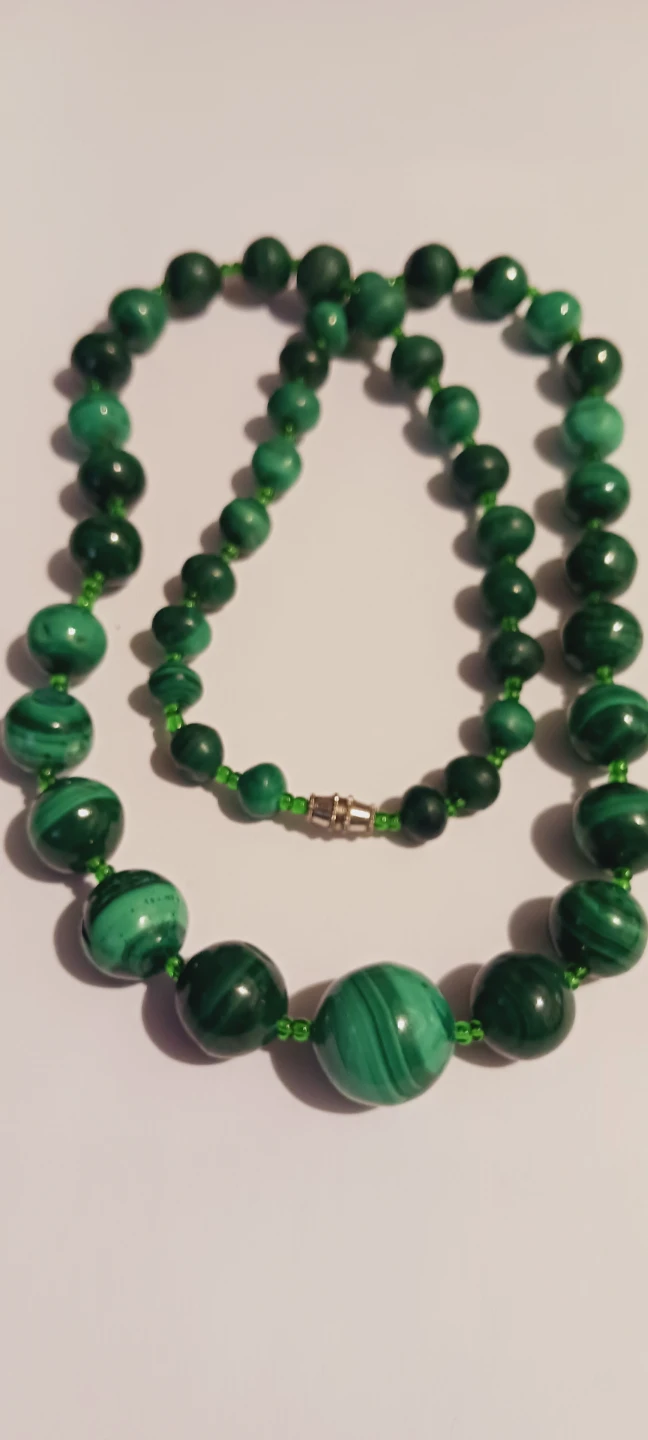 Beautiful Graduated Malachite Stones  Beaded Necklace - photo 3