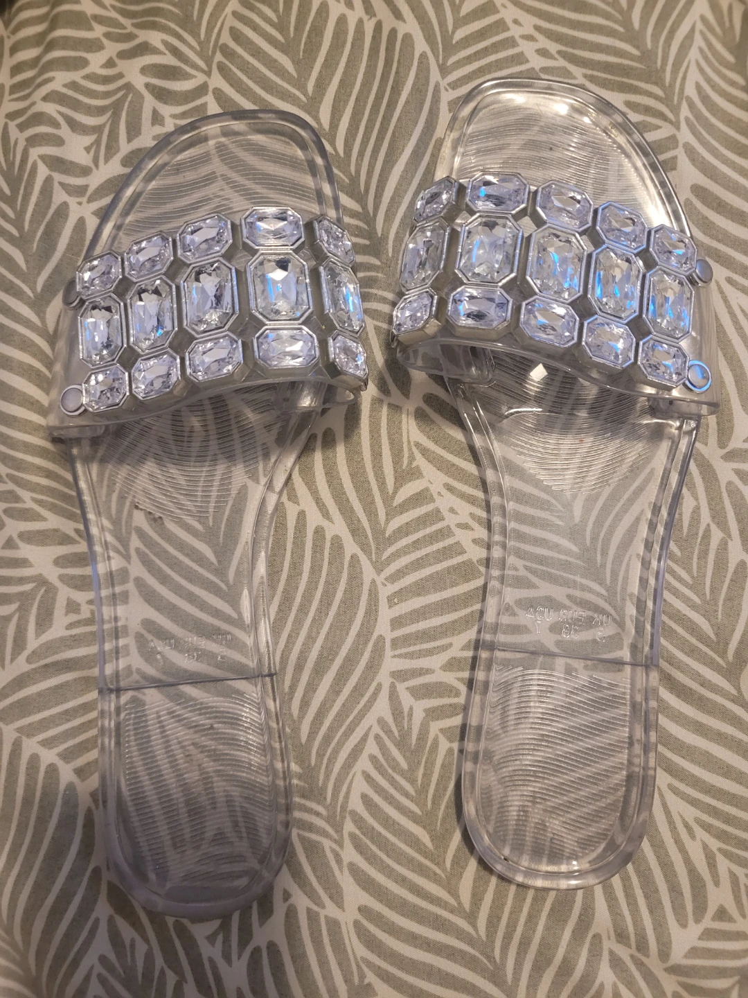 Clear Jeweled Slides - Size 7 - photo 3