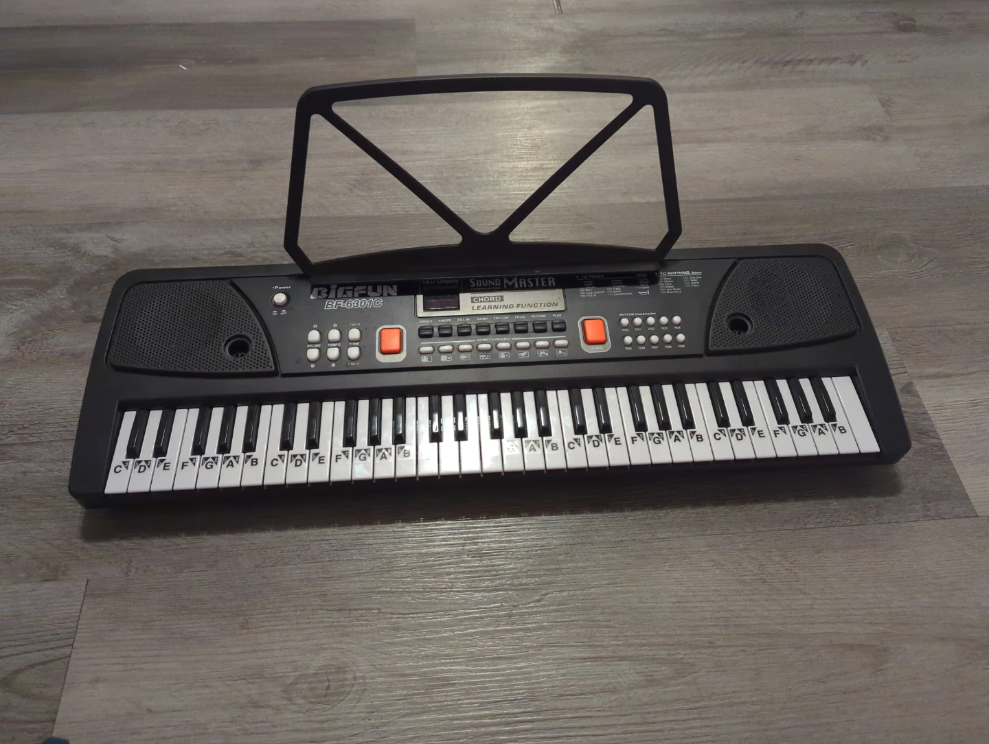 Bigfun BF-600C Electronic Keyboard