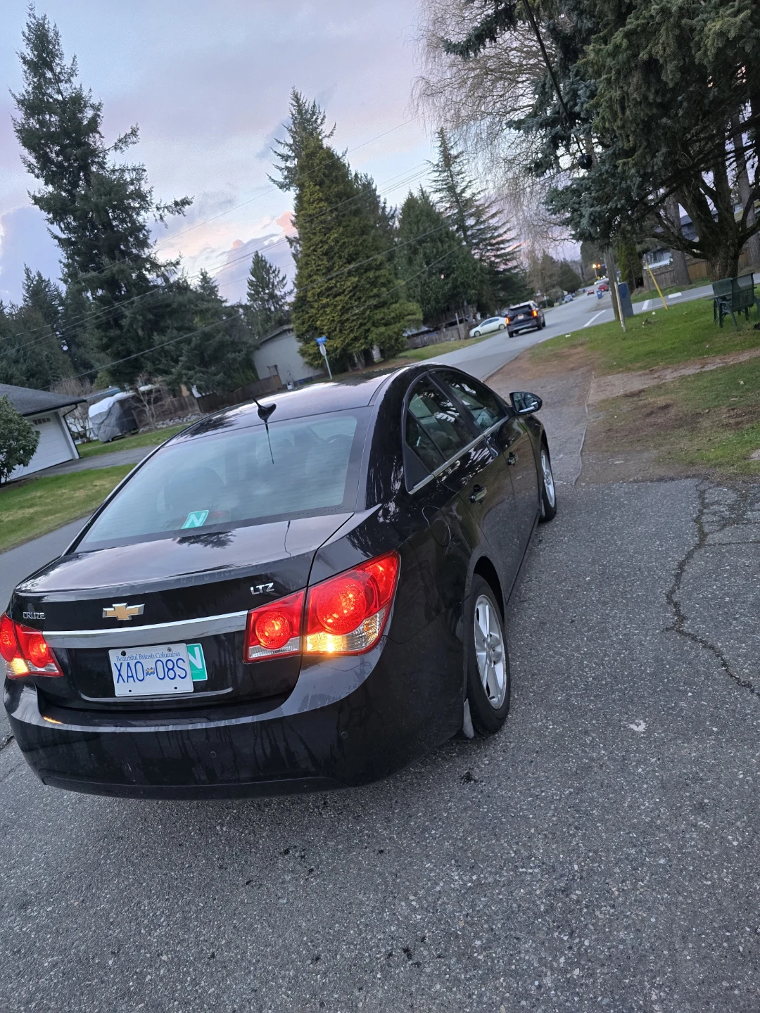 Black Chevrolet Cruze LTZ Sedan - photo 3
