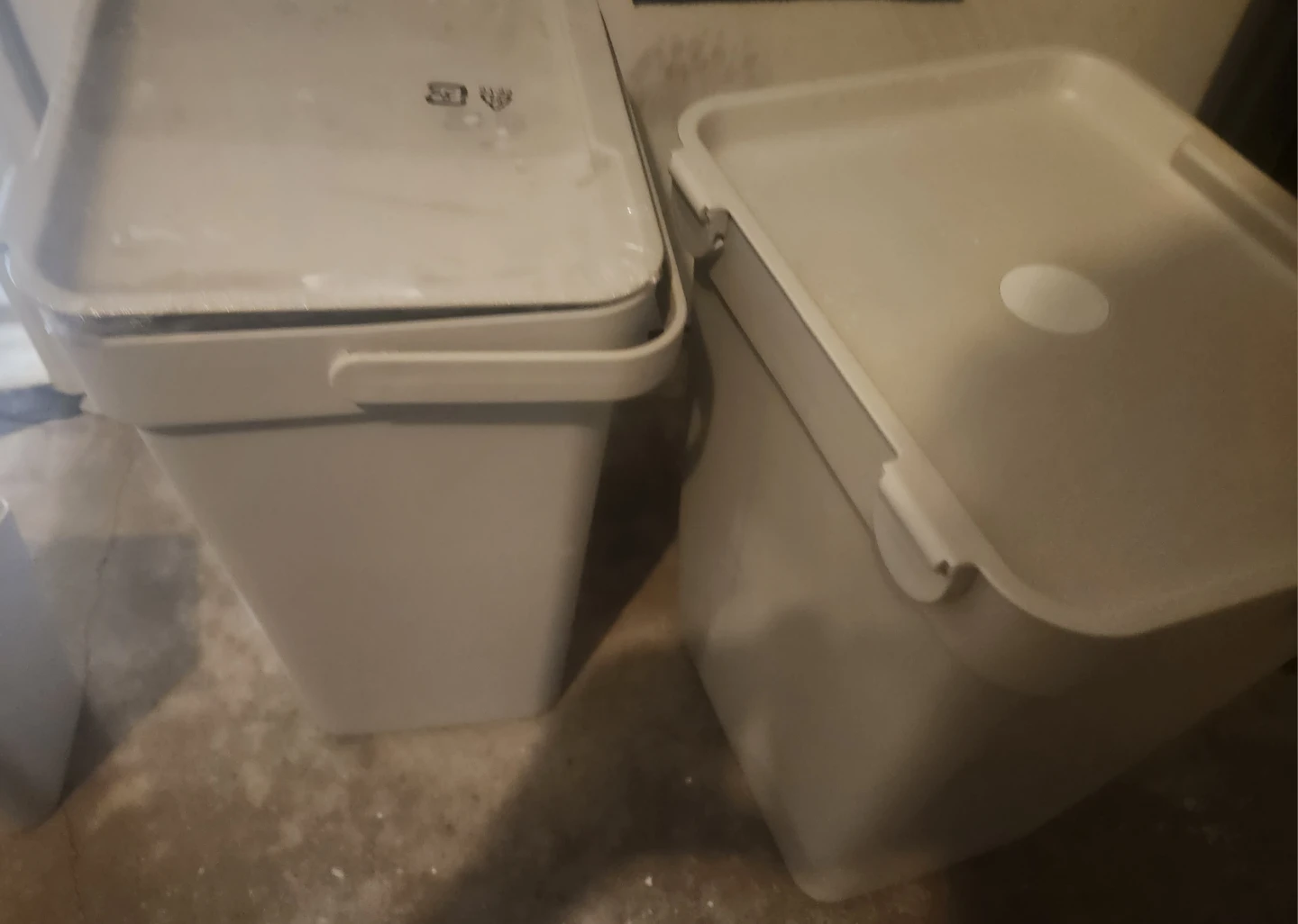 Brand New trash can (count 2) - photo 2