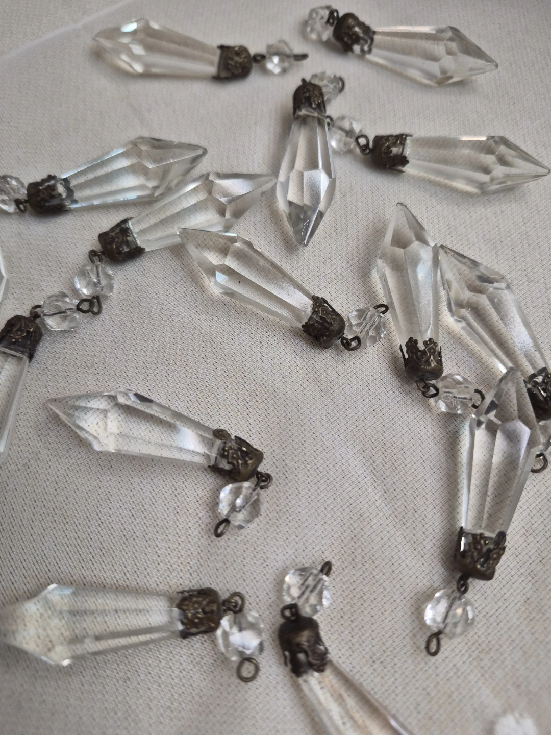 Lot of 16 Glass Hanging Crystals - photo 5