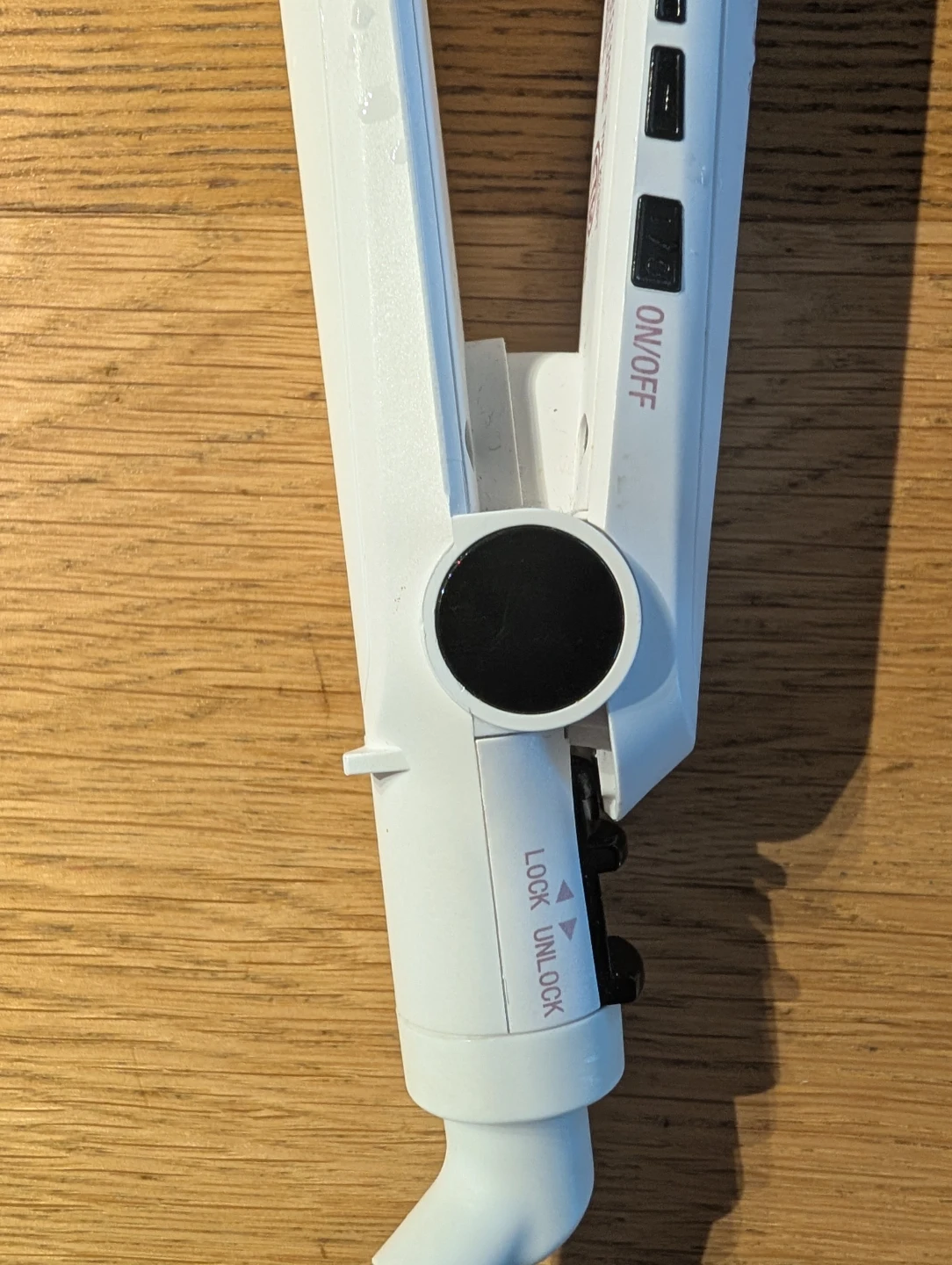 Conair Hair Straightener - photo 3