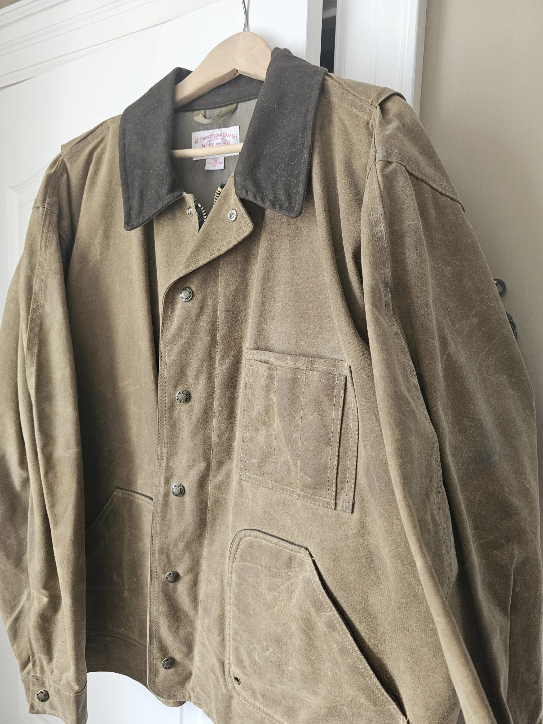 Filson Waxed Canvas Jacket XL Tan