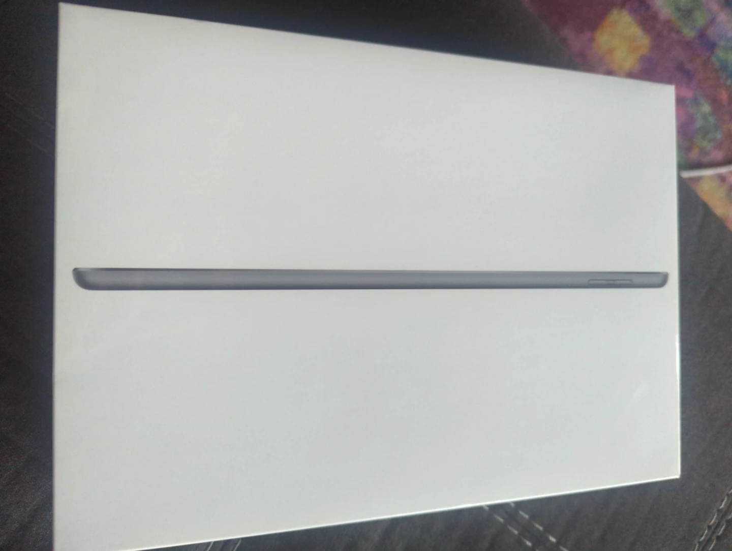 Apple iPad (9th Gen) Wi-Fi + Cellular 64GB