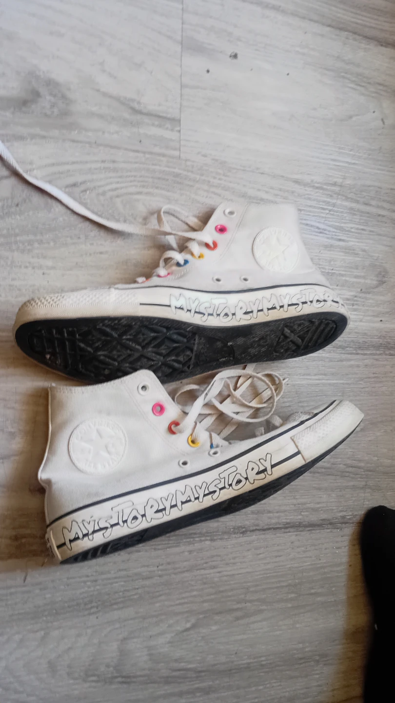 Converse Chuck Taylor All Star High Top Sneakers