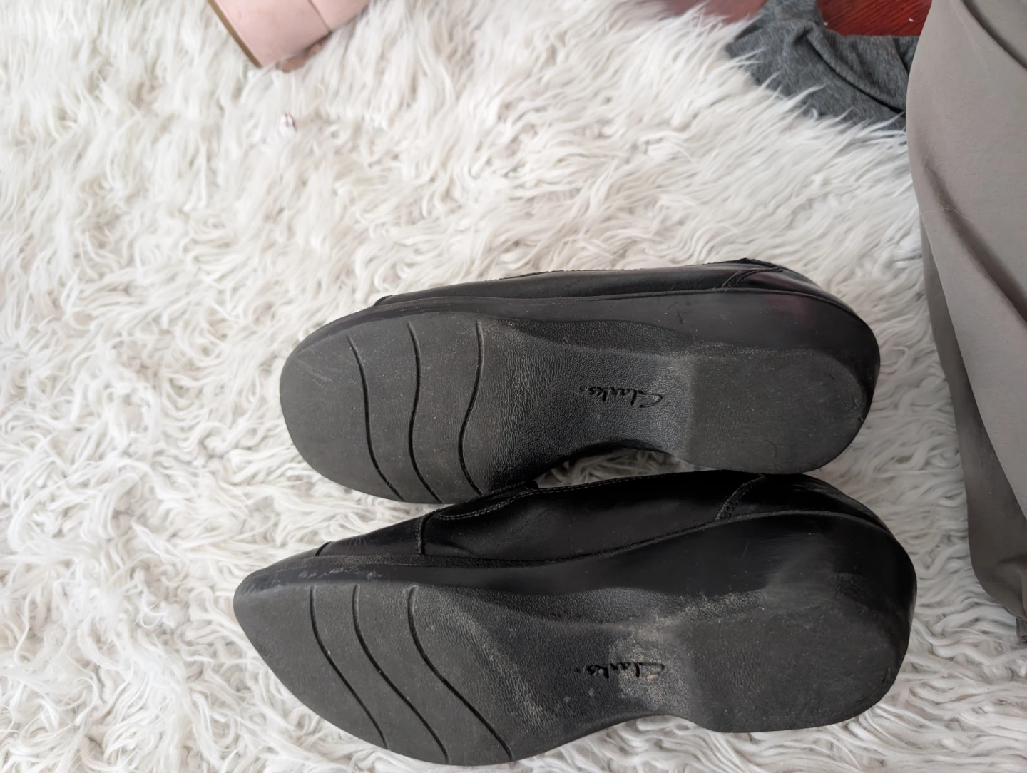 Clarks Collection Black Leather Slip-On Shoes - photo 2