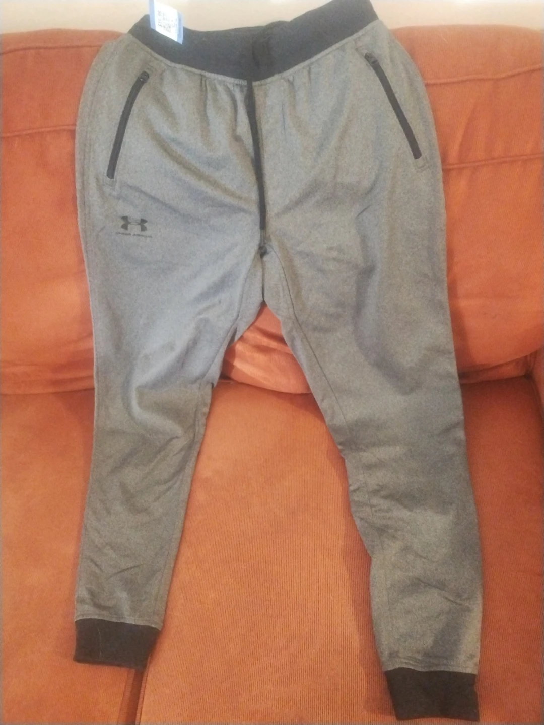 Under Armour Jogging Pants - Grey - Size SM/P