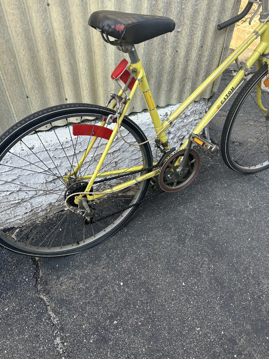 Vintage Yellow Clutch Bicycle - photo 4