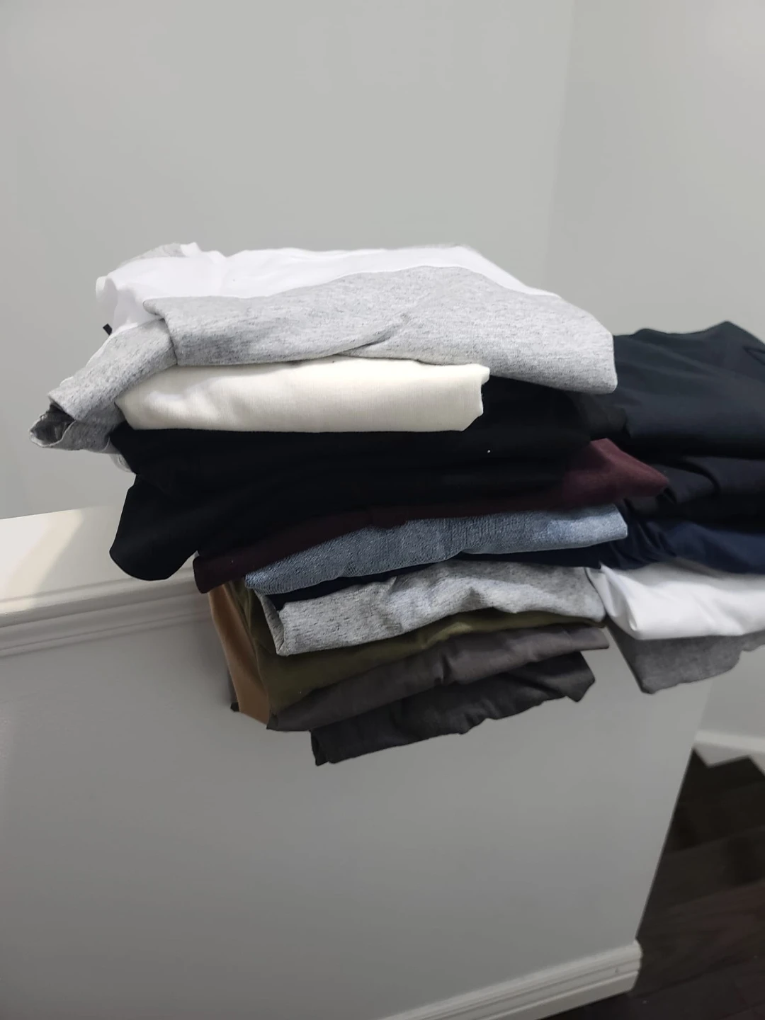 Bundle of Men's T-Shirts - photo 3