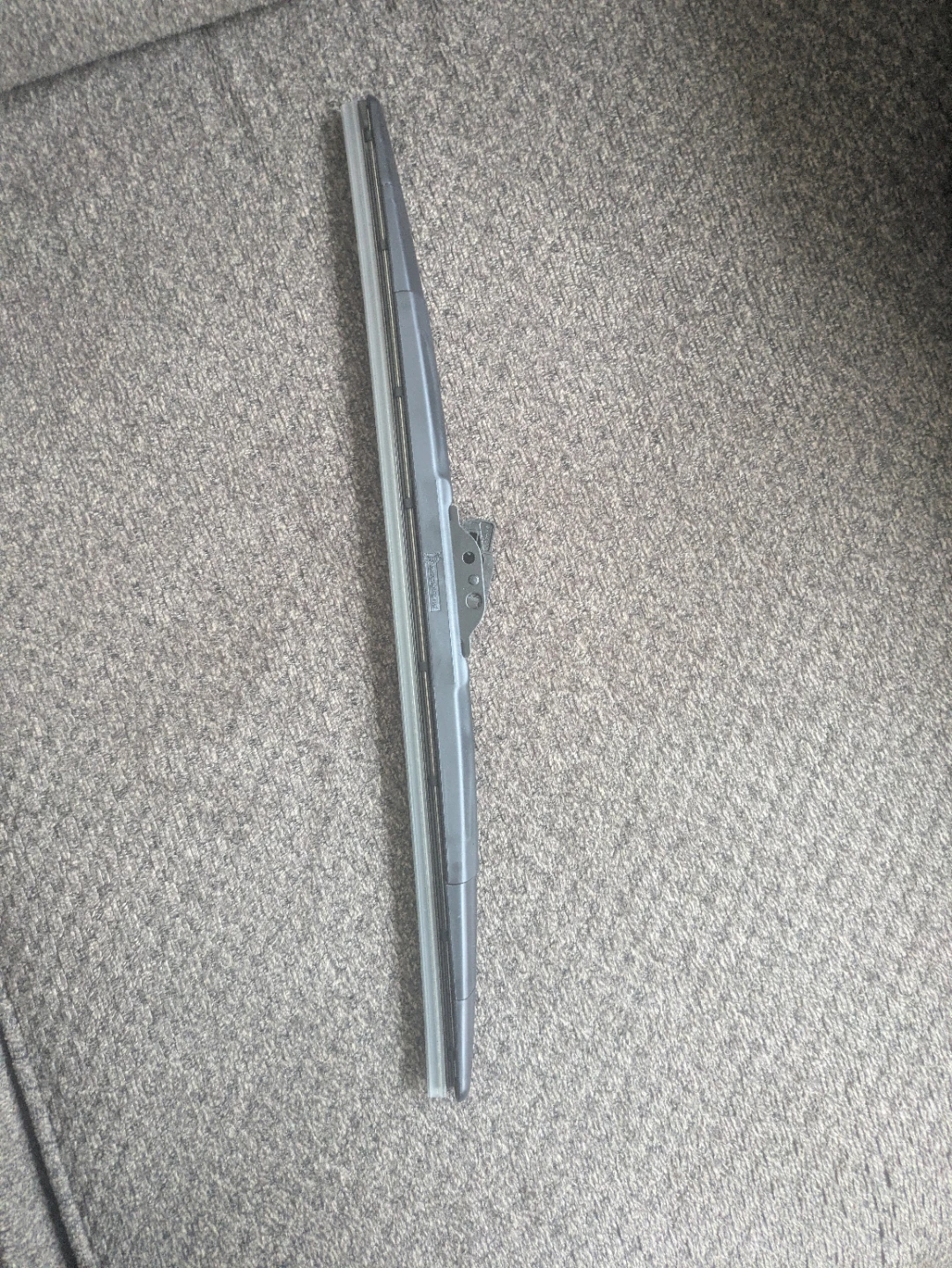 Windshield Wiper Blade 16" / 40cm