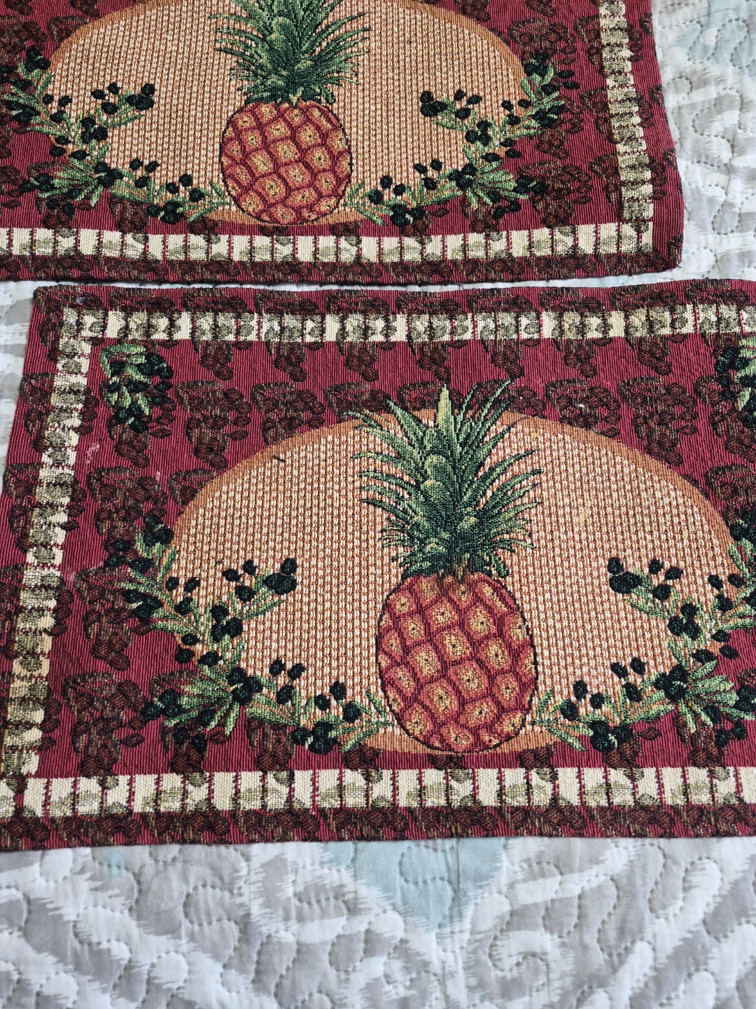 Pair of Vintage 20" x 12" Pineapple Tapestry Placemats - photo 2