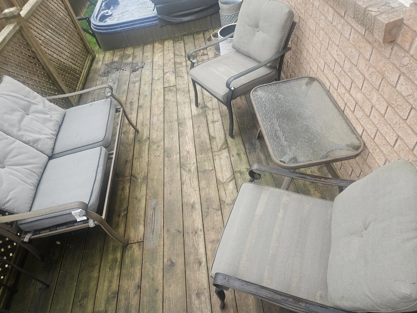 Outdoor Patio Set - FREE