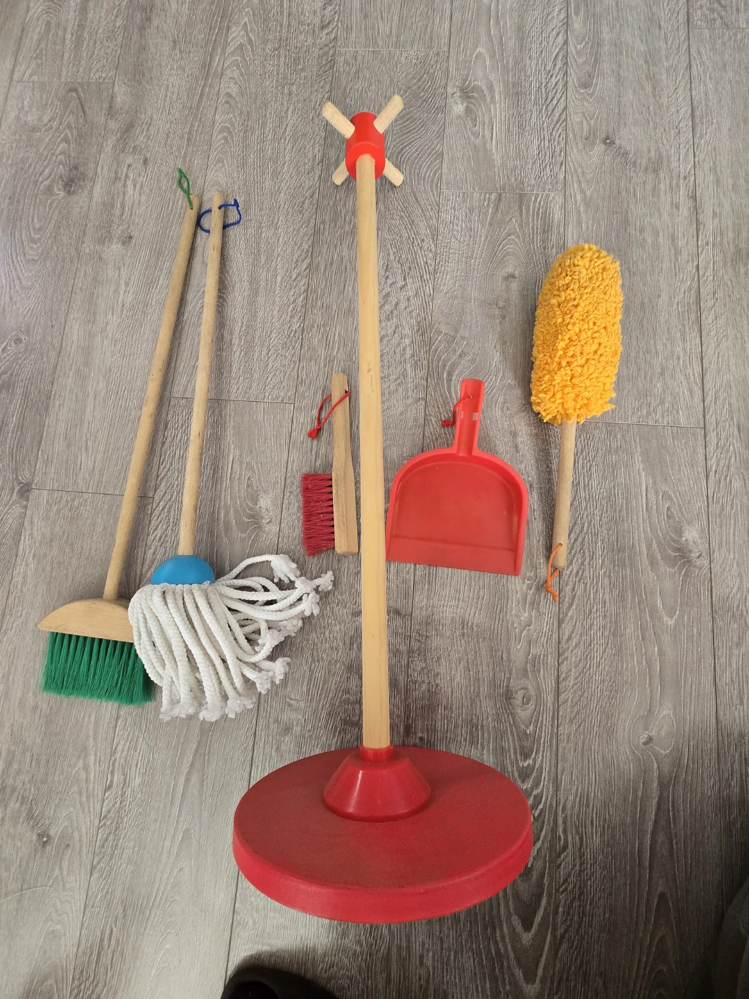 Melissa Doug 6 pcs cleaning set kids