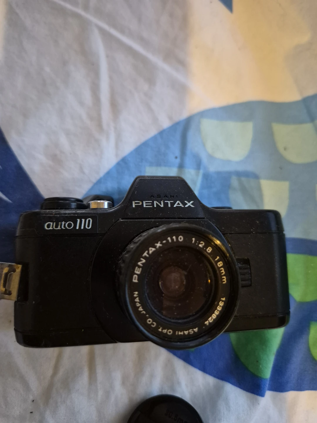Pentax auto 110 110 Film Camera with 18mm f/2.8 Lens - photo 2
