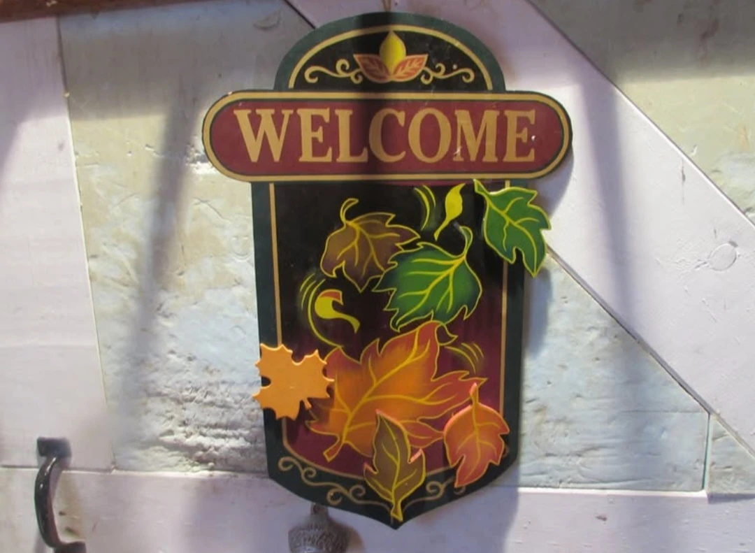 Welcome Sign with Fall Leaves and House Rules Decor