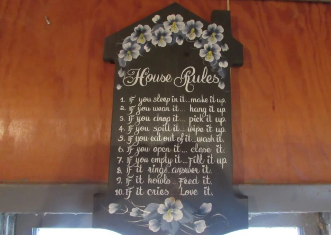 Welcome Sign with Fall Leaves and House Rules Decor - photo 2