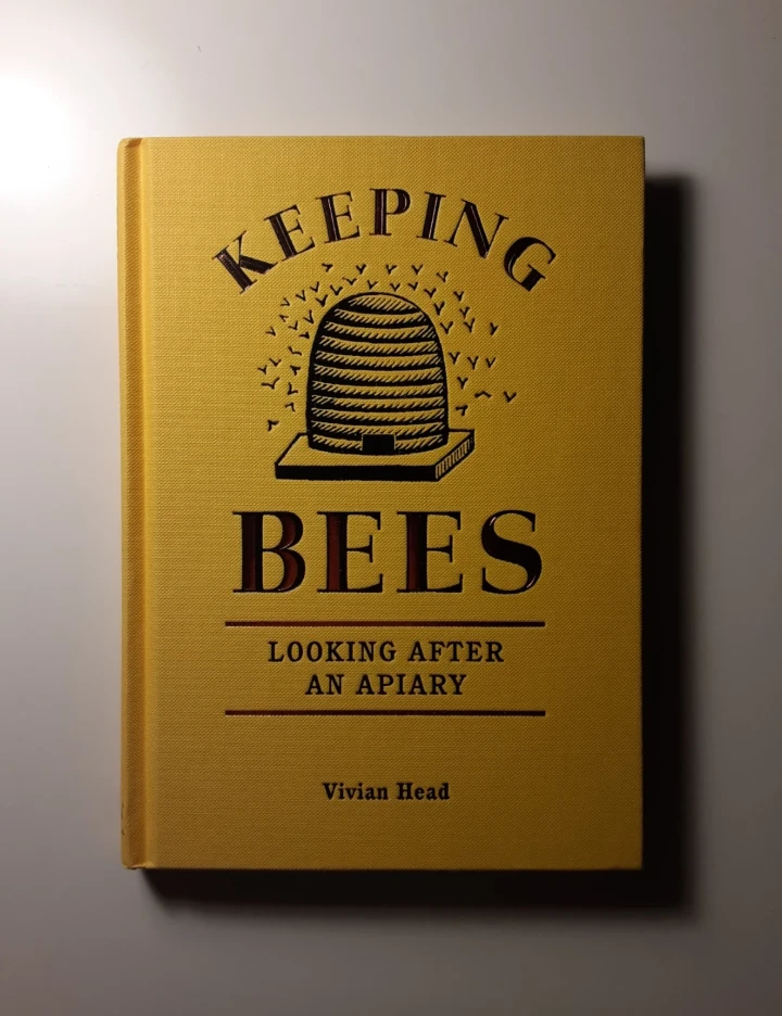 Keeping Bees: Looking After An Apiary