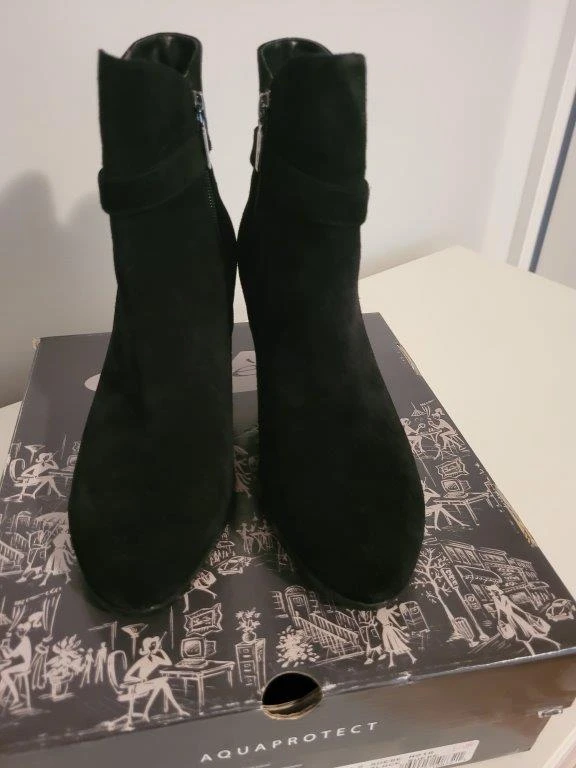 Aqua College Isabel Suede Black Ankle Boots Size 9.5 - photo 4