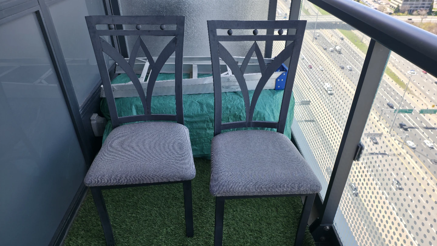 Set of 2 Metal Dining Chairs with Grey Upholstered Seats
