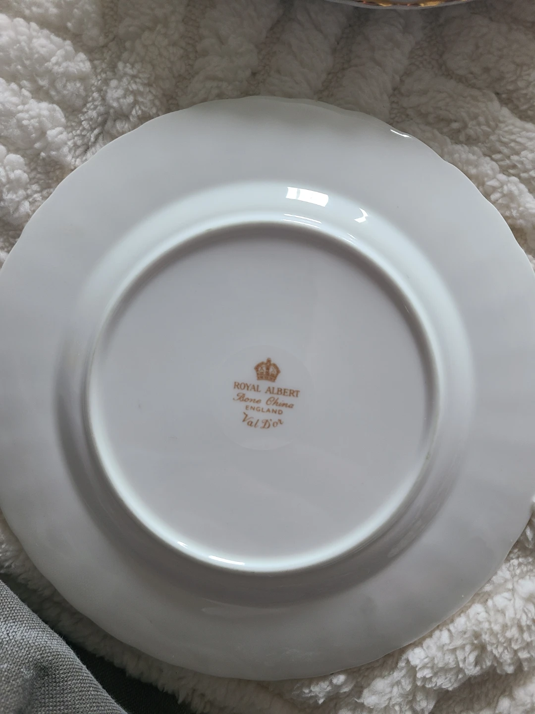 Set of 4 Royal Albert Val D'Or Salad Plates 🌱 - photo 2