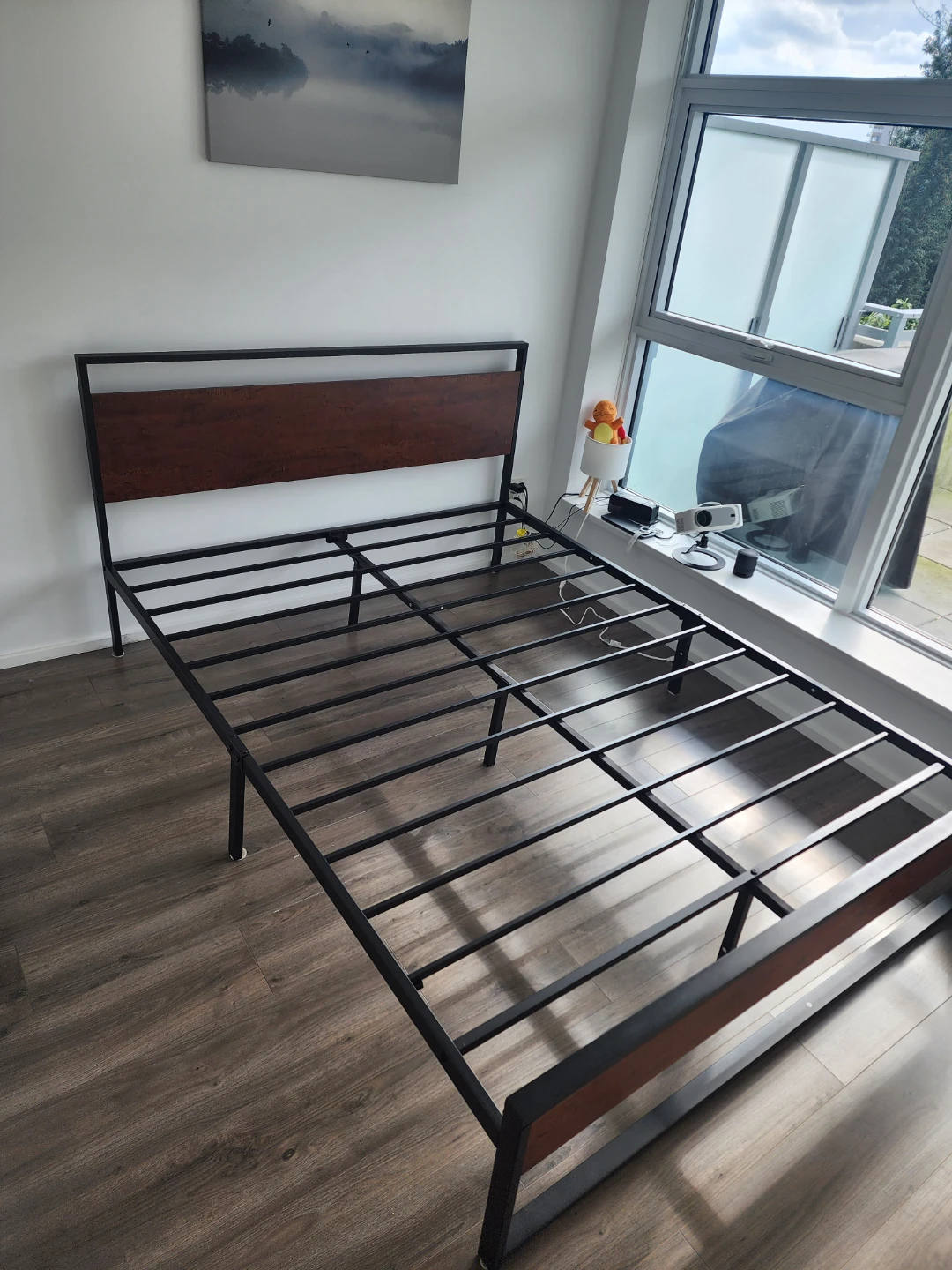 Metal queen size Bed Frame with Wood Headboard