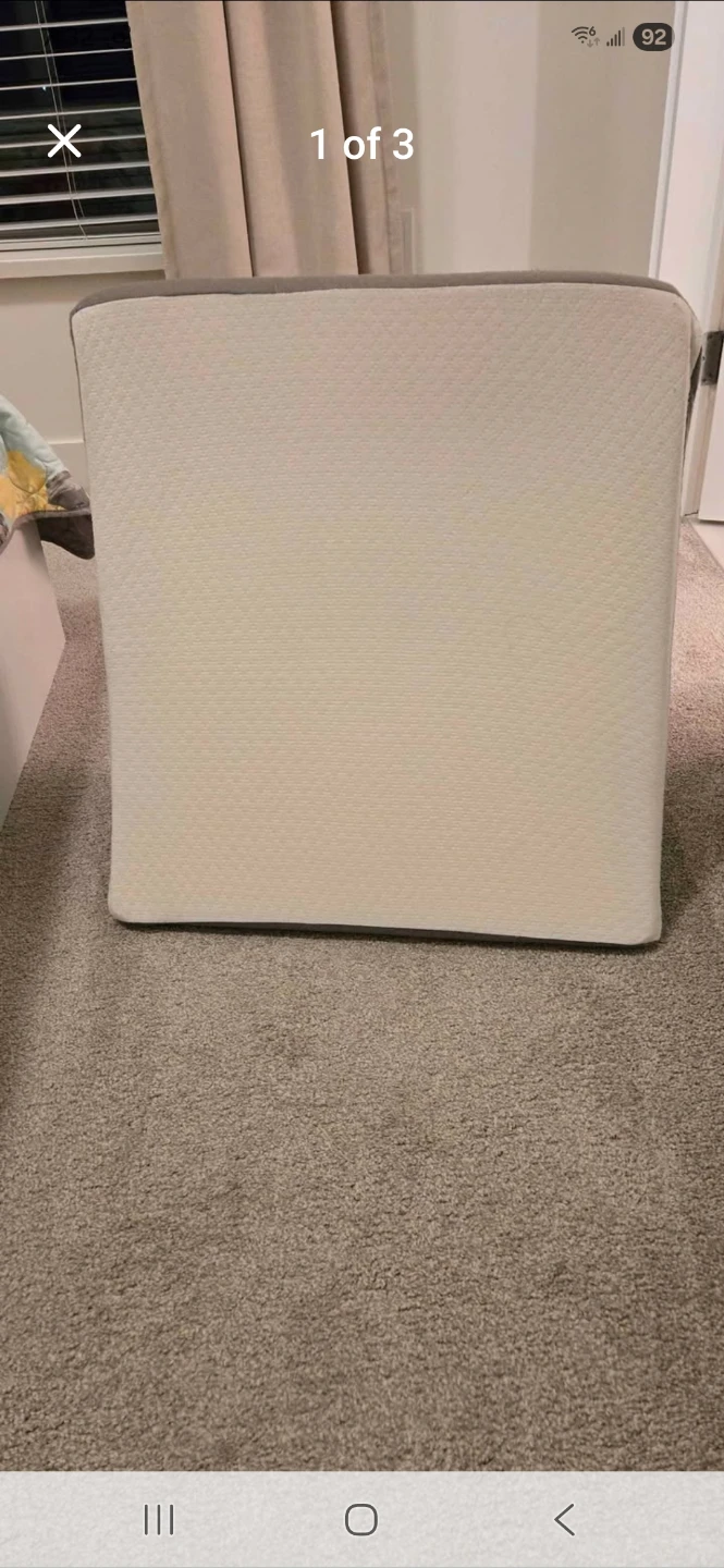 Wedge Pillow - photo 3