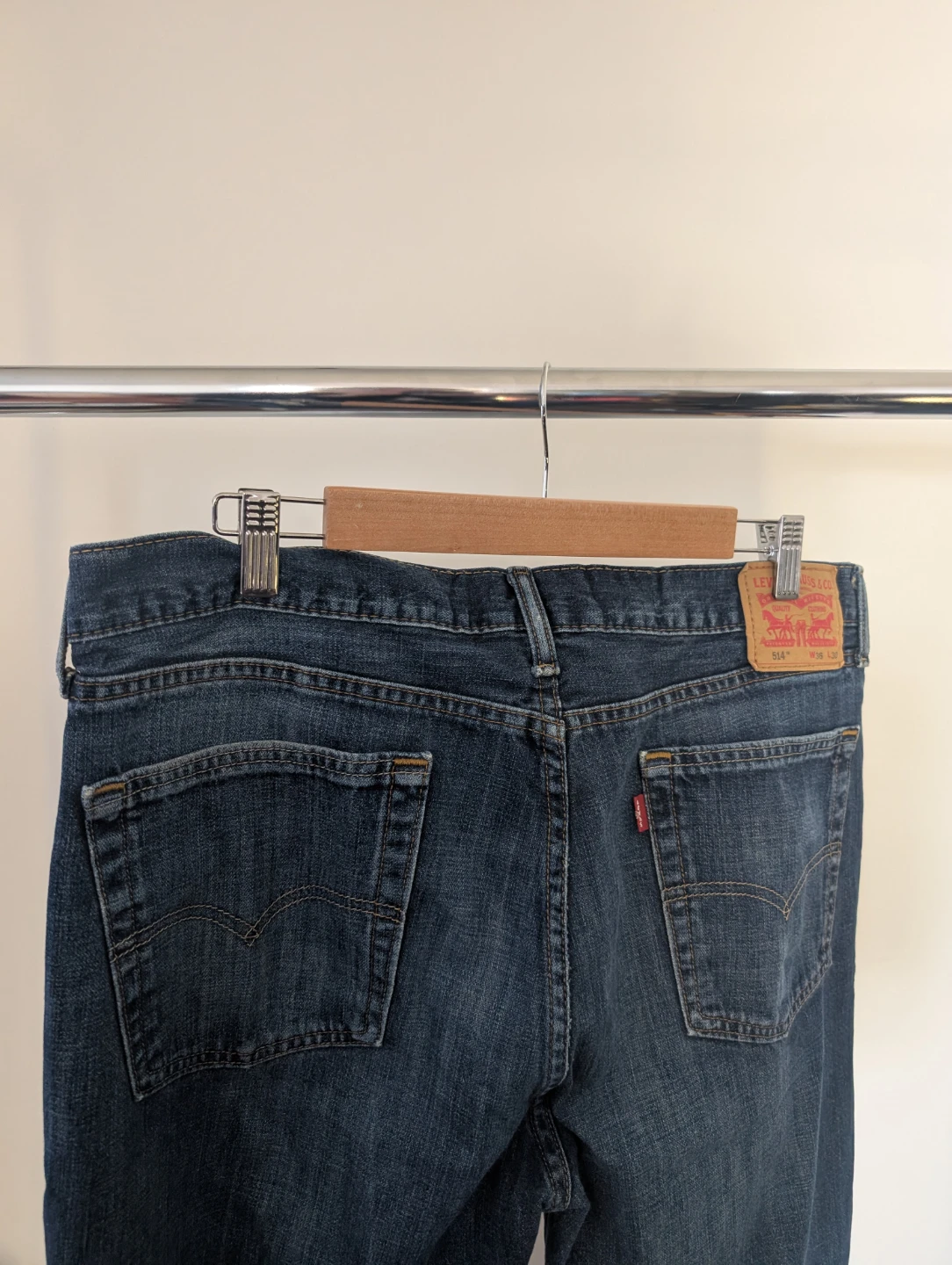 Levi's 514 Straight Fit Jeans W36 L30 - photo 2