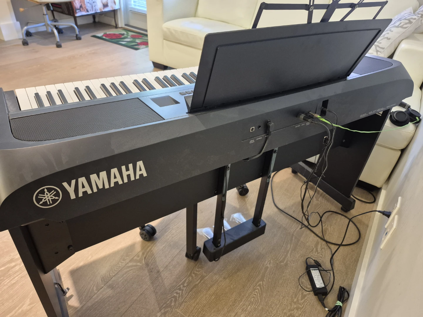 Yamaha DGX-670 Digital Piano Keyboard - photo 3