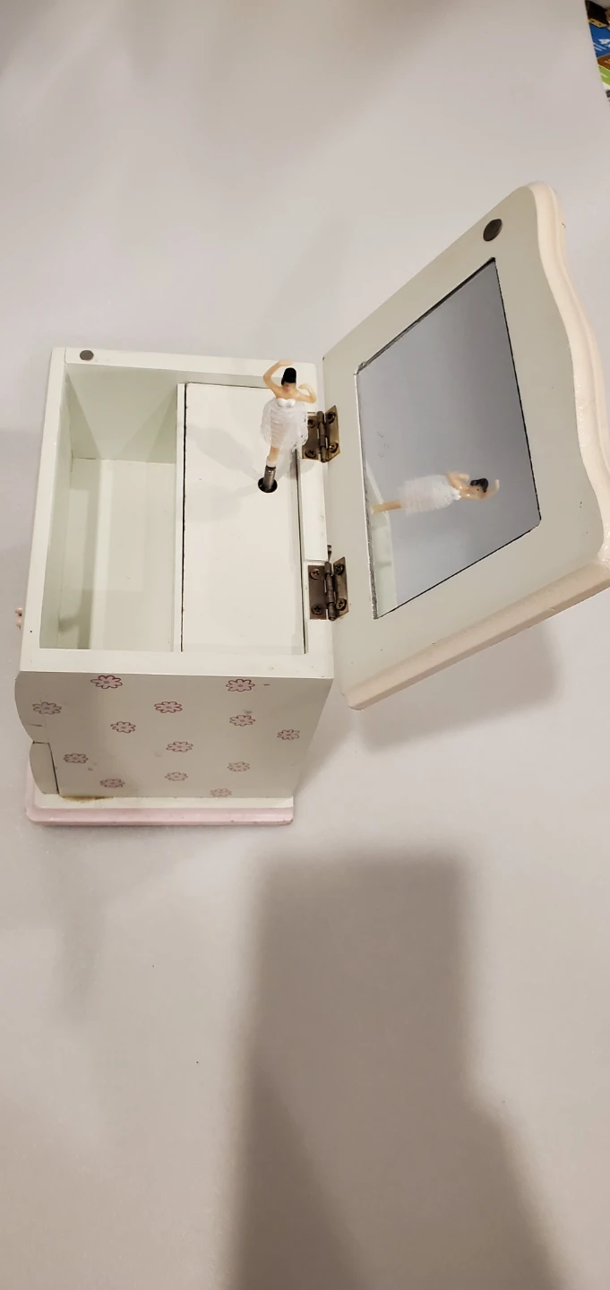 Ballet Dancer Musical Jewellery Box - photo 5