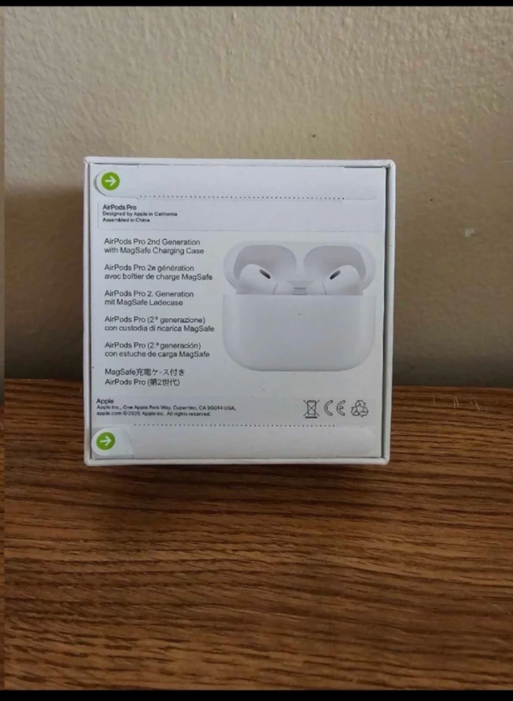 Apple AirPods Pro (2nd generation) - photo 2
