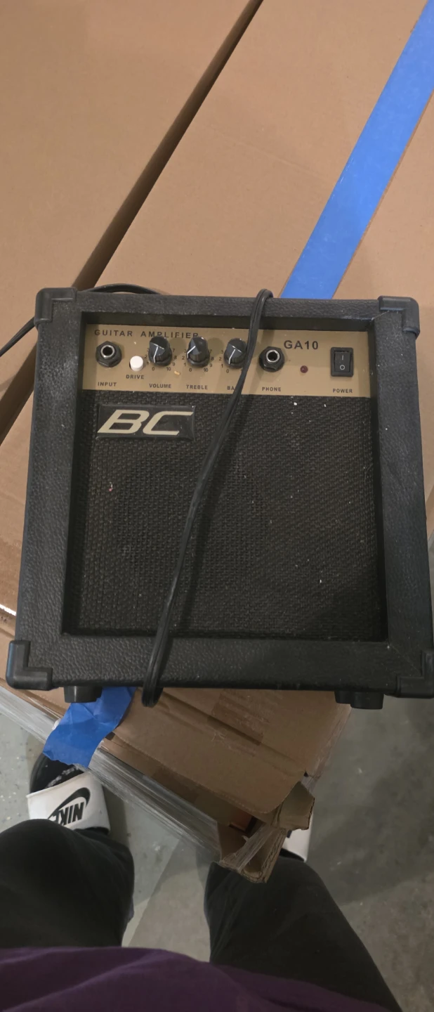 BC guitar amp - photo 3