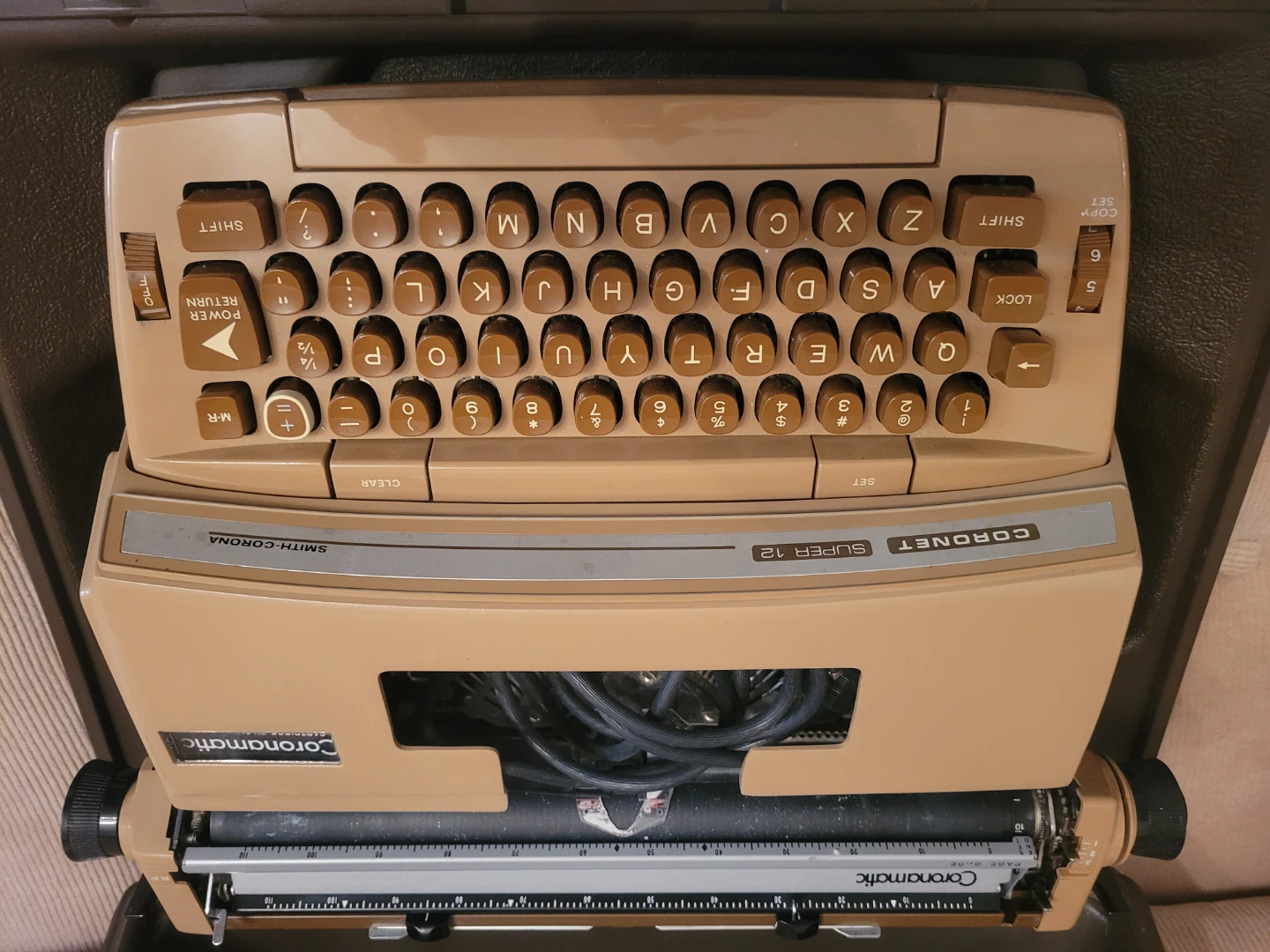 Smith-Corona Coronamatic Super 12 Typewriter - photo 4