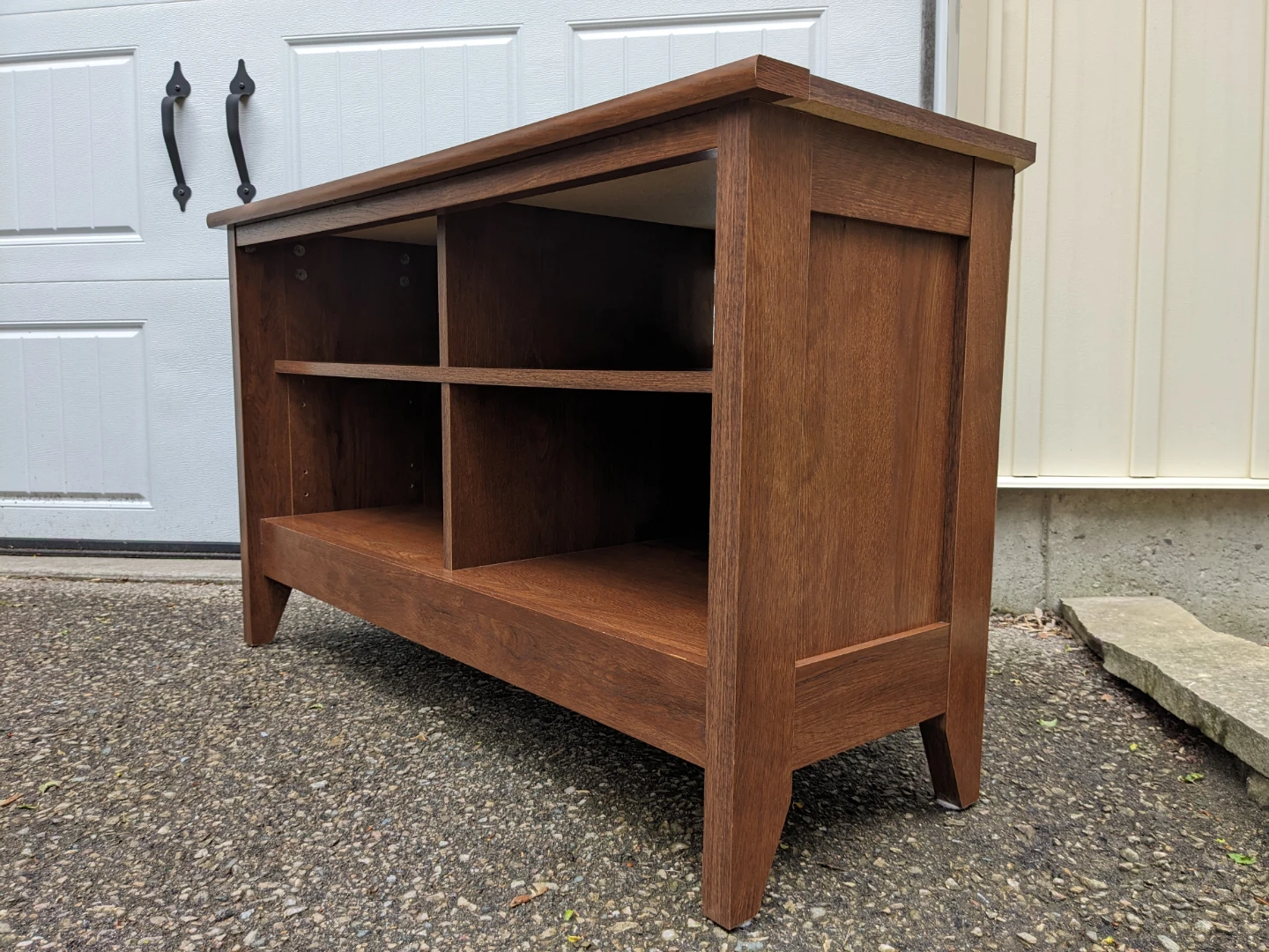 TV Stand - Excellent Condition - photo 3