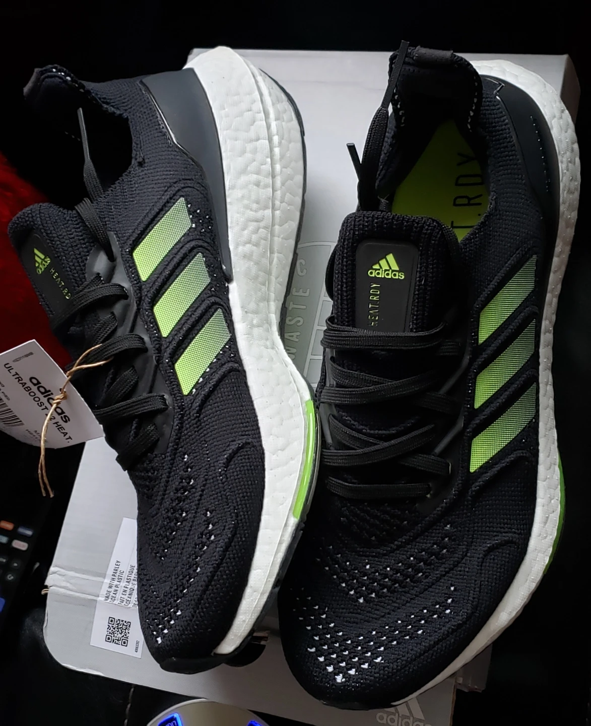 Brand new Adidas Ultraboost 22 heat. RDY Black Green Size 8 - photo 4